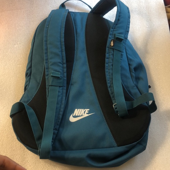 Nike bag pack . Jade green color - Picture 8 of 15